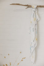 Charger l&#39;image dans la galerie, Couverture en mousseline de bambou - Mini Coco
